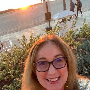 Meet your Posher, Beth